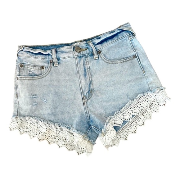 Free People Urban Outfitters High Waist Eyelet Lace Trim Denim Shorts Size 24 - Picture 1 of 8